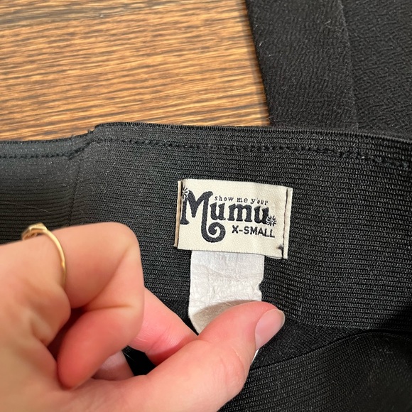 Show me your mumu black flared leggings - Picture 2 of 3